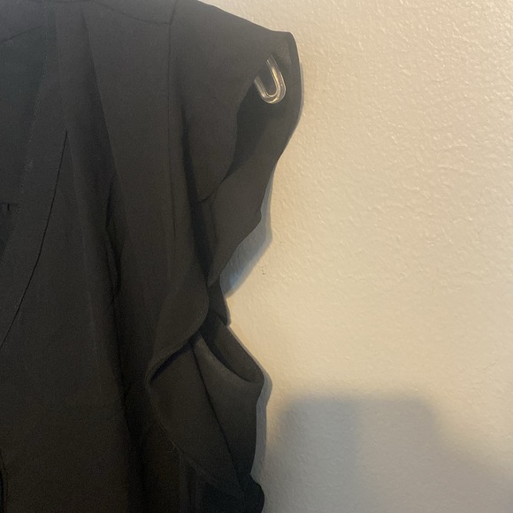 Express top - flutter sleeves - Picture 3 of 6